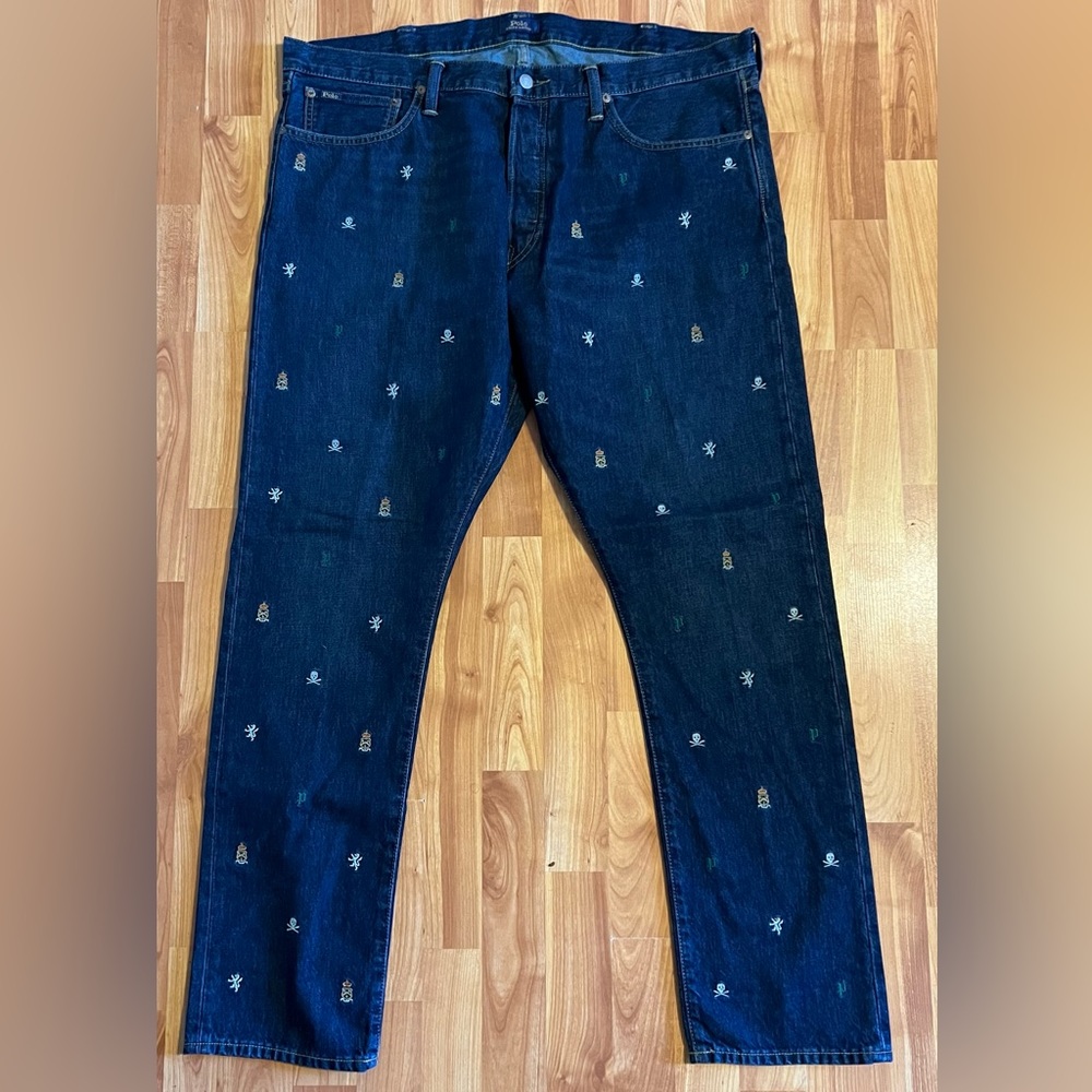 Ralph Lauren The Sullivan Slim Embroidered Polo Jeans.